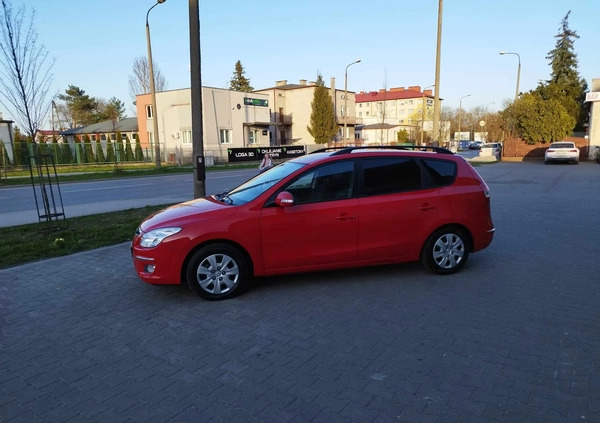 Hyundai I30 cena 15999 przebieg: 199900, rok produkcji 2008 z Radom małe 277